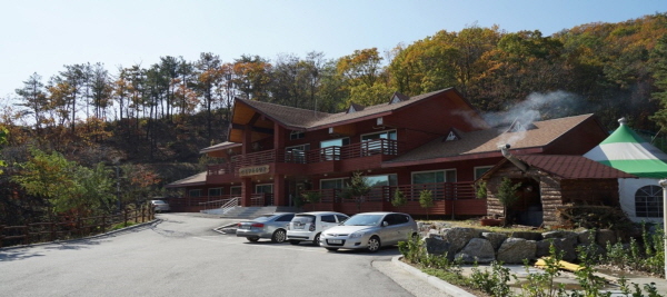 [포천 천보산 자연휴양림1] 휴양관.jpg