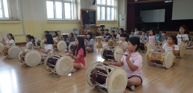 04 1인1악기프로그램_양평혁신교육지구.jpg