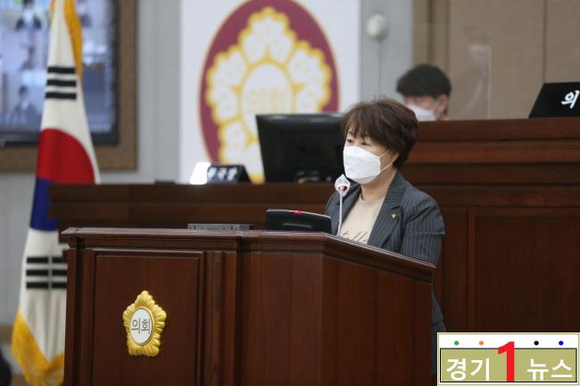 수원특례시의회, 여성가족부 폐지 반대 결의안 채택.jpg